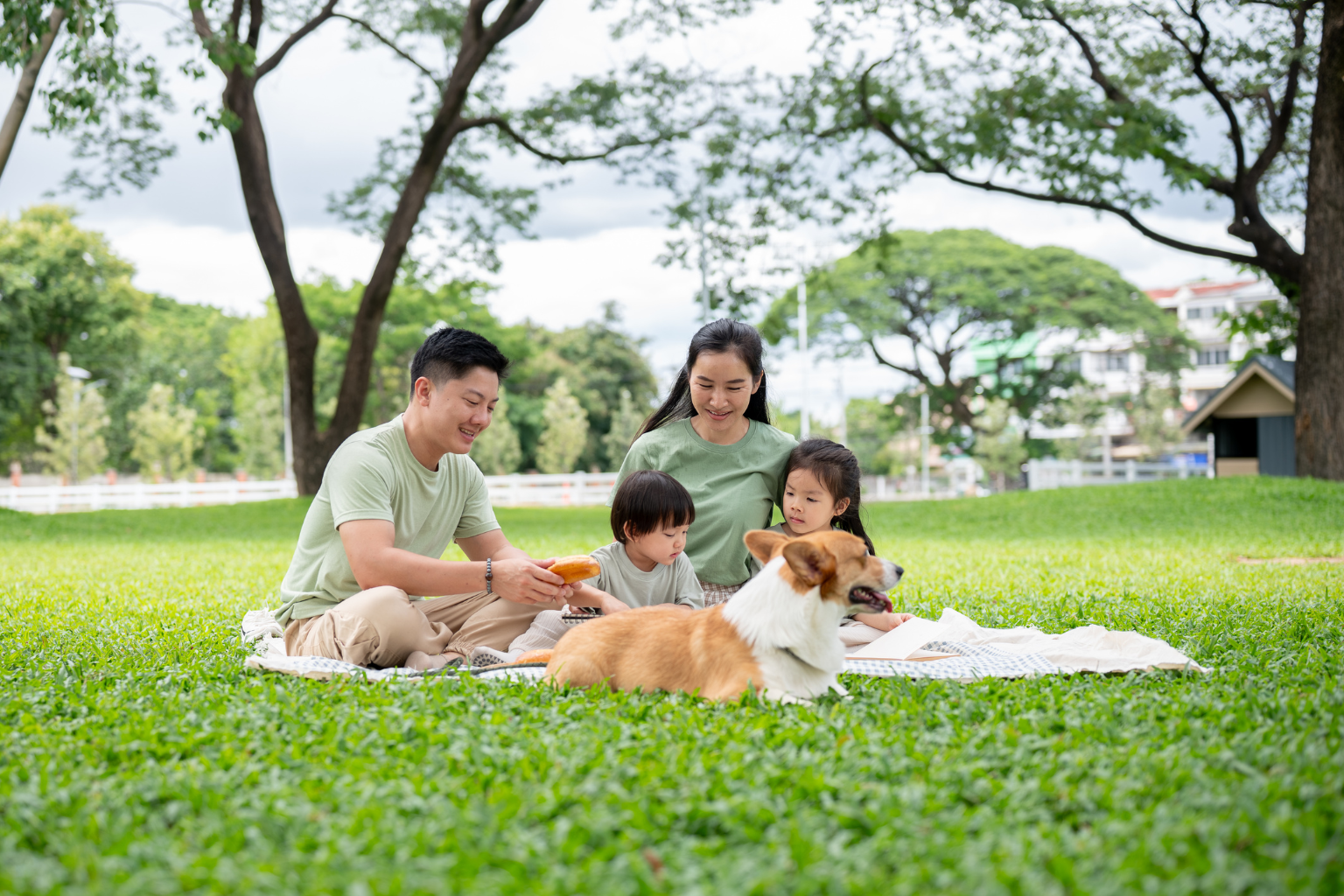 Cộng đồng cư dân phát triển tạo sức hút cho toàn khu đô thị